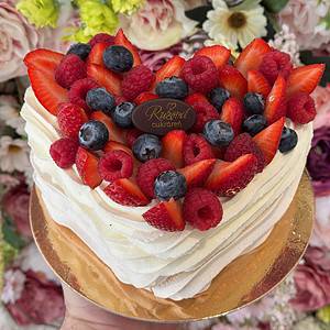 Torta srdce - Pavlova torta bez múky Torty Nitra eshop Ružová cukráreň